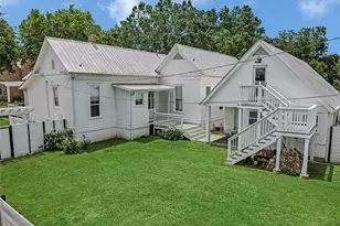 107 NE 4th St, Smithville, TX 78957 - Photo 31