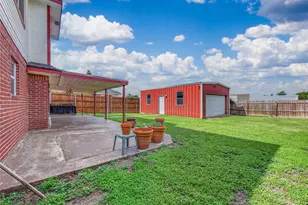 311 College Ave, Florence, TX 76527 - Photo 33