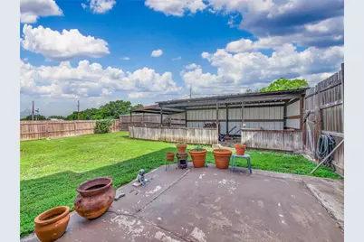 311 College Avenue, Florence, TX 76527 - Photo 35