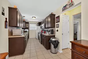311 College Ave, Florence, TX 76527 - Photo 11