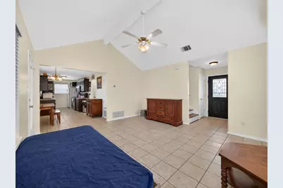 311 College Avenue, Florence, TX 76527 - Photo 7