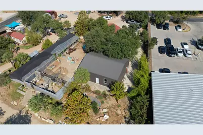 9114 Hwy 290 W, Austin, TX 78736 - Photo 27