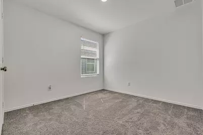 9218 Honey Mesquite, Seguin, TX 78155 - Photo 15