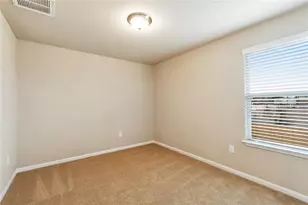 944 Palo Duro Dr, Round Rock, TX 78664 - Photo 3