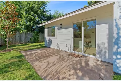 5506 Salem Walk Drive, Austin, TX 78745 - Photo 17