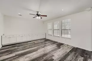 2310 McKendrick Dr, Cedar Park, TX 78613 - Photo 21