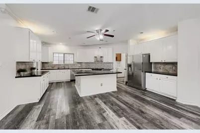 2310 McKendrick Drive, Cedar Park, TX 78613 - Photo 11