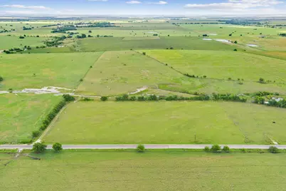 1700 Cr 322, Bartlett, TX 76511 - Photo 5