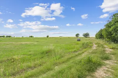 1700 Cr 322, Bartlett, TX 76511 - Photo 9