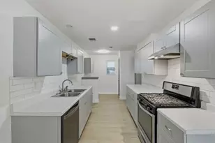 11104 Ptarmigan Dr, Austin, TX 78758 - Photo 7