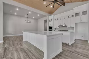 265 Sunday Dr, Burnet, TX 78611 - Photo 15
