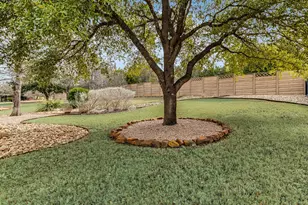 105 Rockrose Ct, Georgetown, TX 78633 - Photo 19