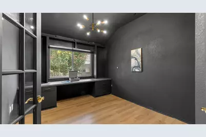 2527 Crenshaw Drive, Round Rock, TX 78664 - Photo 9