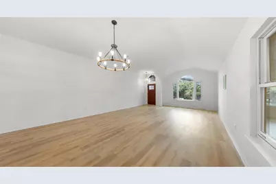 2527 Crenshaw Drive, Round Rock, TX 78664 - Photo 7