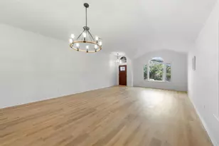 2527 Crenshaw Dr, Round Rock, TX 78664 - Photo 7