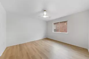 2527 Crenshaw Dr, Round Rock, TX 78664 - Photo 31