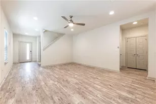8304 Mimi Ln, Austin, TX 78724 - Photo 9