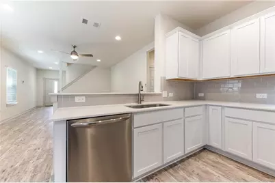 8304 Mimi Lane, Austin, TX 78724 - Photo 5