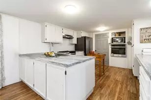 227 Henderson Ln, Lockhart, TX 78644 - Photo 13