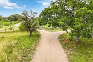 227 Henderson Ln, Lockhart, TX 78644 - Photo 35