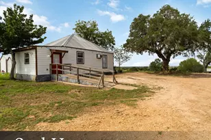 227 Henderson Ln, Lockhart, TX 78644 - Photo 23