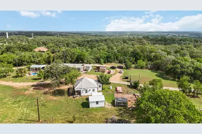 227 Henderson Lane, Lockhart, TX 78644 - Photo 35