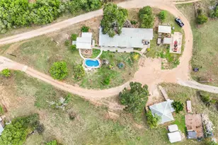 227 Henderson Ln, Lockhart, TX 78644 - Photo 33