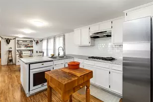 227 Henderson Ln, Lockhart, TX 78644 - Photo 9