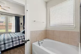 548 Purple Heart Dr, Buda, TX 78610 - Photo 17