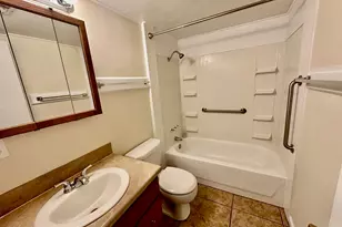 102 Lady Bird Ln, San Marcos, TX 78666 - Photo 23