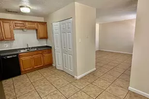 102 Lady Bird Ln, San Marcos, TX 78666 - Photo 27