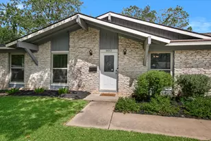 8012 Stillwood Ln, Austin, TX 78757 - Photo 3