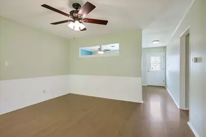 8012 Stillwood Lane, Austin, TX 78757 - Photo 7