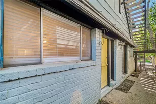 2413 Leon St, Austin, TX 78705 - Photo 5