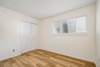 2413 Leon Street #104, Austin, TX 78705 - Photo 21
