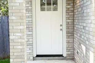 1103 Pike Path, Round Rock, TX 78665 - Photo 5