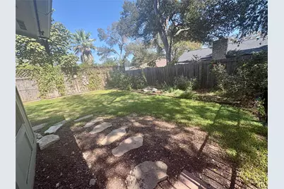 2512 Baxter Drive, Austin, TX 78745 - Photo 27