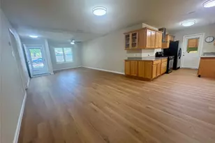 2512 Baxter Dr, Austin, TX 78745 - Photo 5