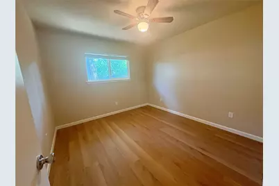 2512 Baxter Drive, Austin, TX 78745 - Photo 15