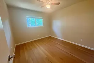2512 Baxter Dr, Austin, TX 78745 - Photo 15
