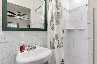 904 Plateau Circle, Austin, TX 78745 - Photo 23