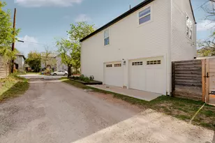 605 Harris Ave, Austin, TX 78705 - Photo 5