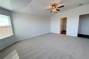 109 Holmby Dr, Hutto, TX 78634 - Photo 7