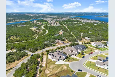 900 Bristol Creek Bend, Austin, TX 78738 - Photo 35
