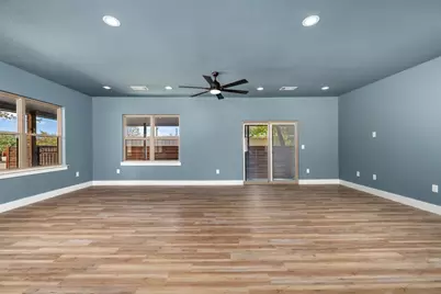 1205 W Avenue G, Temple, TX 76504 - Photo 15