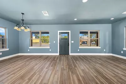 1205 W Avenue G, Temple, TX 76504 - Photo 13