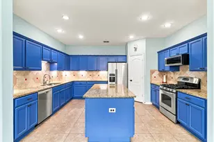 706 Irvin Dr, San Marcos, TX 78666 - Photo 9