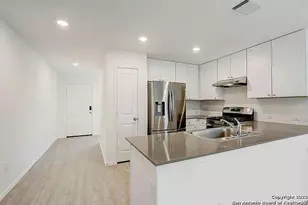 10707 Margarita Loop, San Antonio, TX 78109 - Photo 7