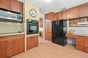 908 Vogel Dr, Lockhart, TX 78644 - Photo 19