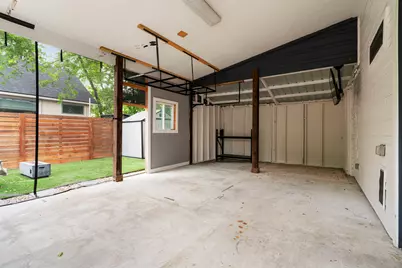 5204 Samuel Huston Avenue, Austin, TX 78721 - Photo 35